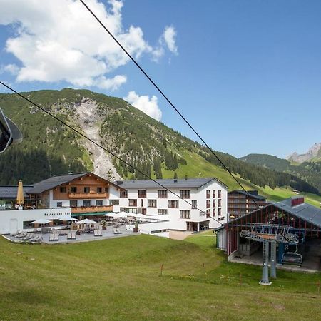 Hotel Steffisalp Warth  Экстерьер фото